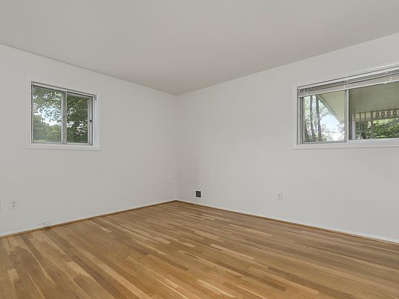3rd image of 7101 Norwalk St