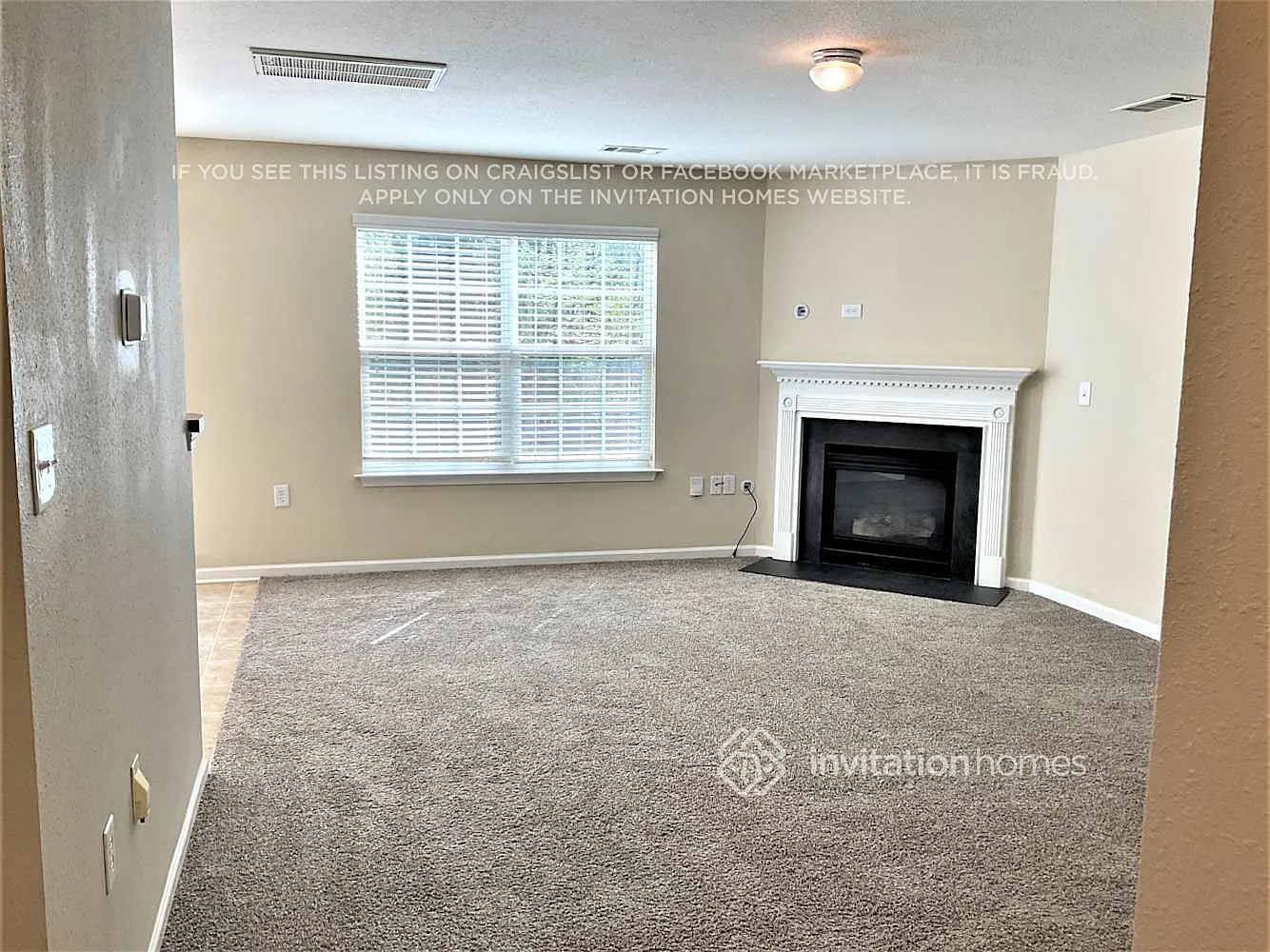 419 Ferrell Ave Charlotte, NC 28216 — Photo 2