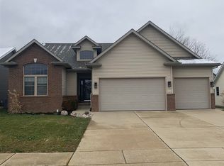 2805 Haverhill Rd, Springfield, IL 62711