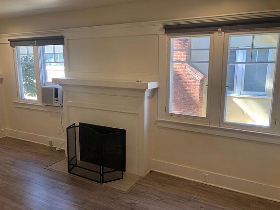 5th image of 703 S Marengo Ave #703