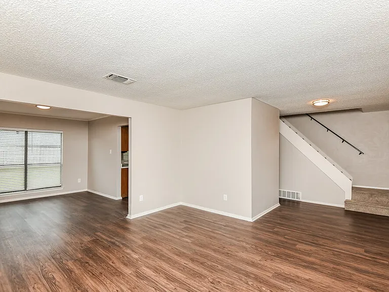3956 Wrenwood Dr — Photo 6