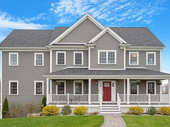 130 Windkist Farm Rd, North Andover, MA 01845