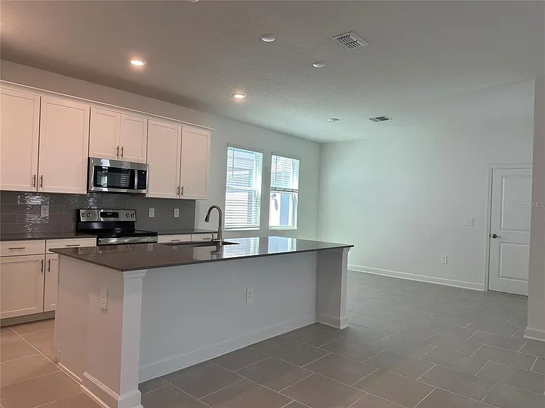 3052 Park Vale Rd — Photo 6
