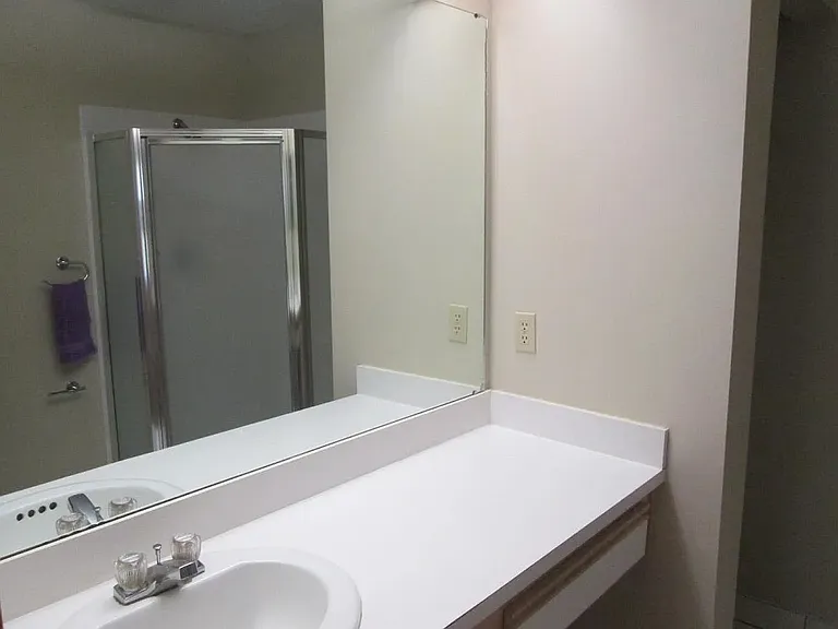 11 Newton Square Dr #1 — Photo 13