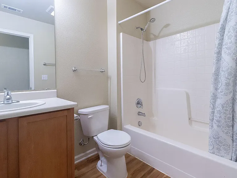 2948 Leland Ave — Photo 13
