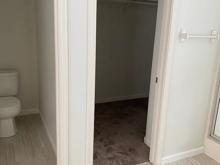2946 Frigate Bird Dr — Photo 10