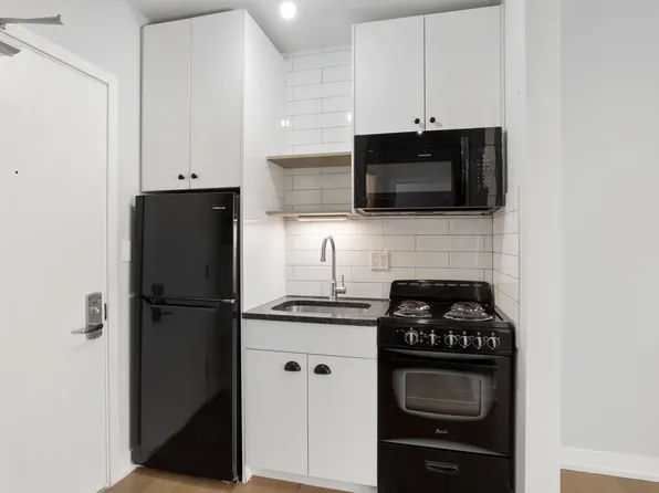 The Windale, 6019 N Winthrop Ave #401, Chicago, IL 60660