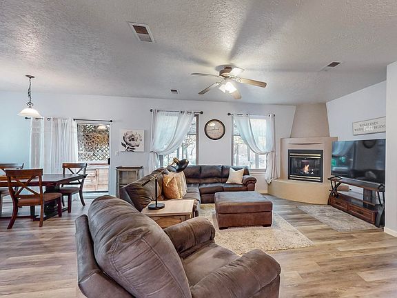4th image of 10209 Granby Ct NW