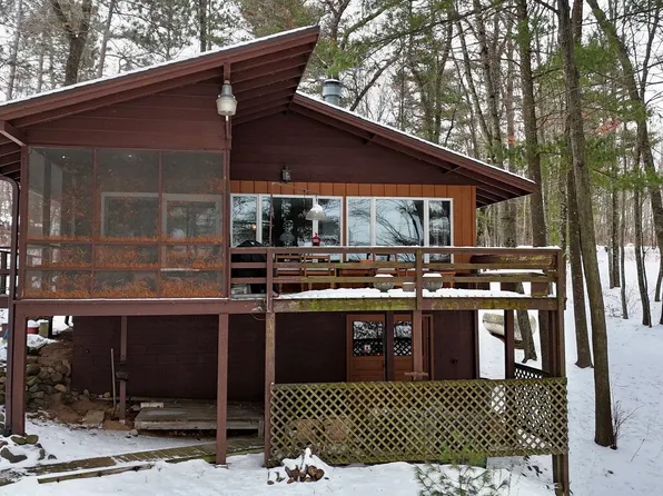 N918 Lamotte Lake Dr, Keshena, WI 54135