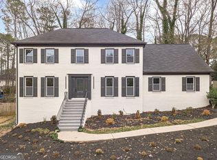 380 Cardigan Cir SW, Lilburn, GA