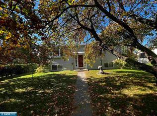 811 3rd Ave NE, Chisholm, MN 55719