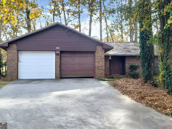 7499 Carlisle Dr, Jonesboro, GA 30236