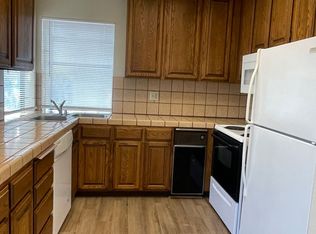 426 Ridgecrest Trl APT 123, Redding, CA 96003