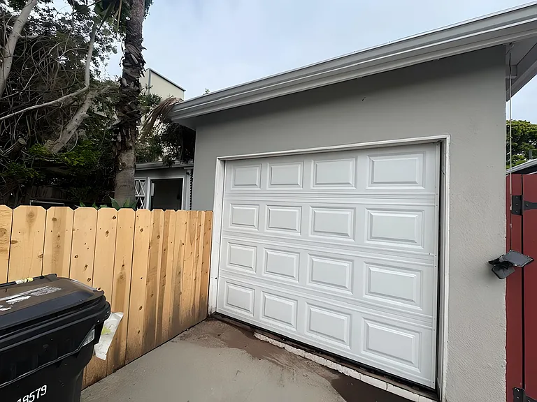 2416 Boone Ave — Photo 18