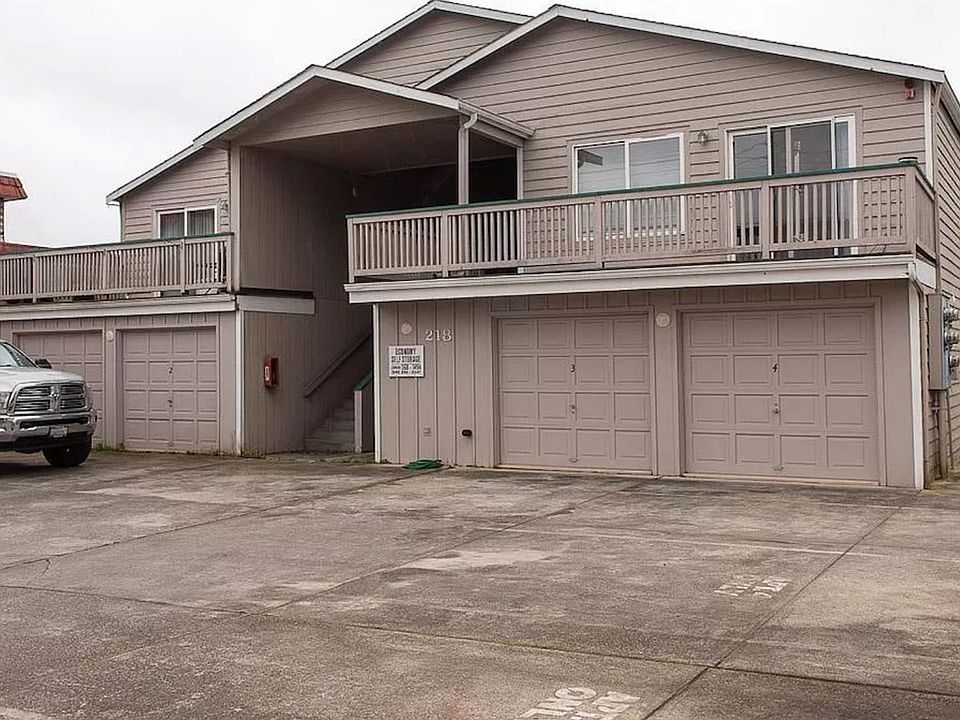 1st image of 218 Maple Ave