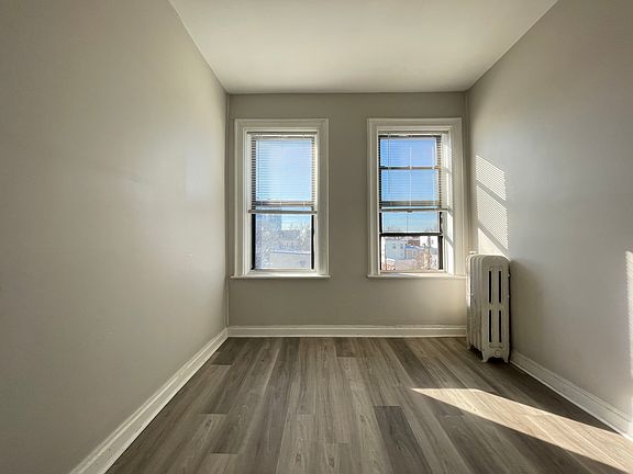 3rd image of 225 Academy St #32E