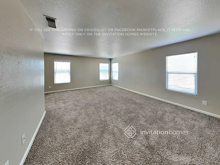8812 Billfish Way — Photo 9