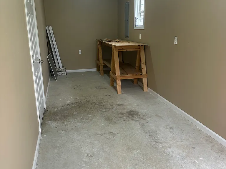 190 County Road 215 — Photo 3