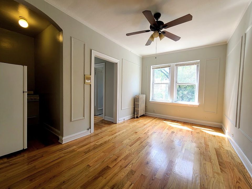 1st image of 2827 N Burling St #2827301