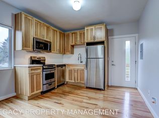 245 SE 80th Ave APT 06, Portland, OR 97215