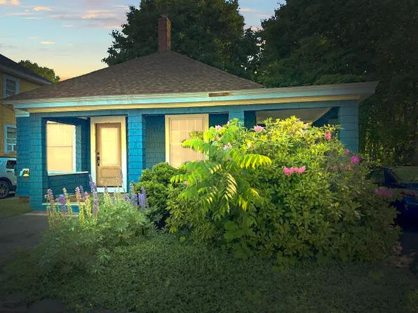 125 Lake Street, Auburn, ME 04210