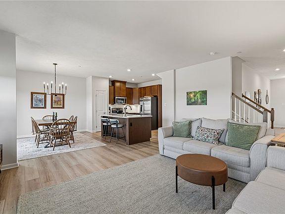 4th image of 509 Dogwood Ln