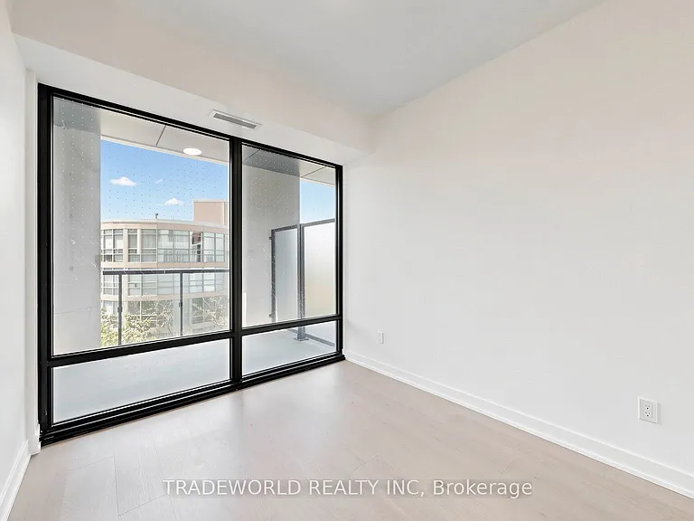 91 Montclair Ave #707 — Photo 13
