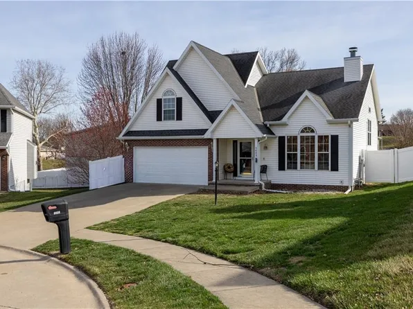 4608 Heatherwood Ct, Saint Joseph, MO 64506