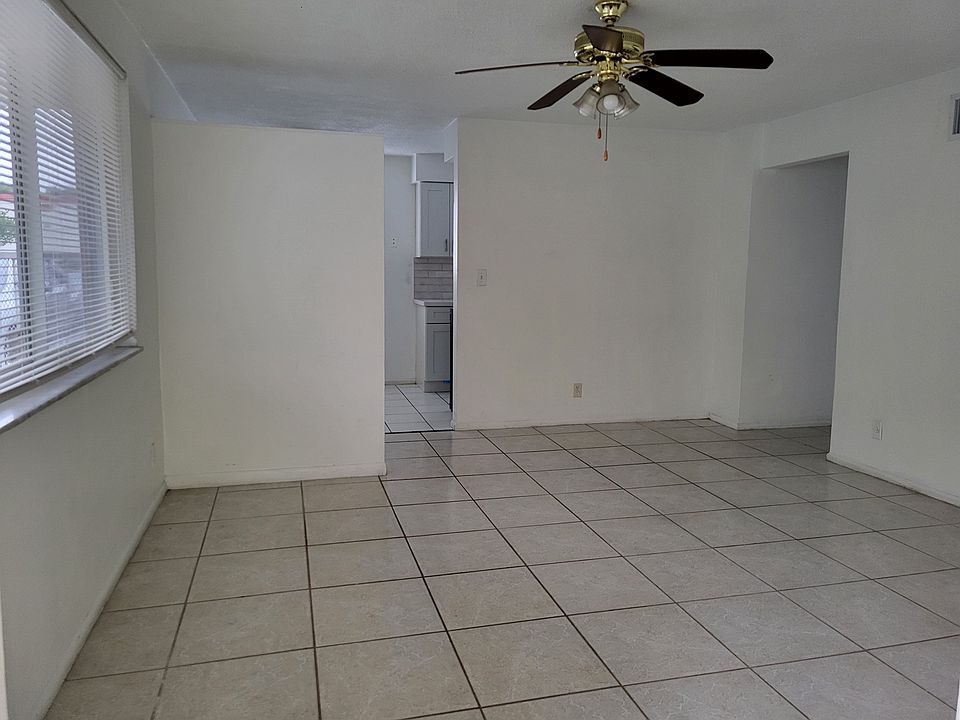 Living/Dining space