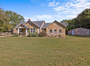 10198 Sugar Creek Rd, Bentonville, AR 72712