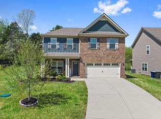 1122 Cotillion Dr, Murfreesboro, TN 37128