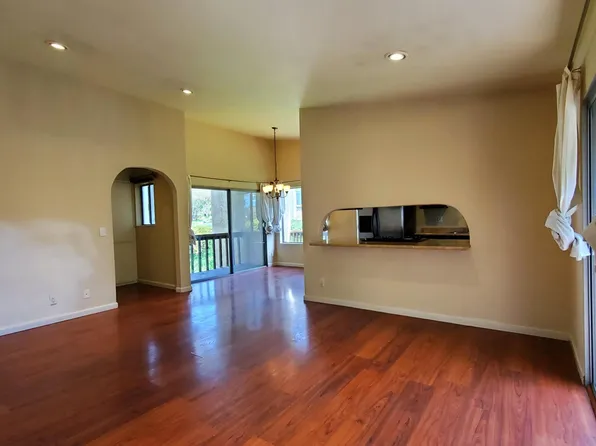 25839 Marguerite Pkwy, Mission Viejo, CA 92692