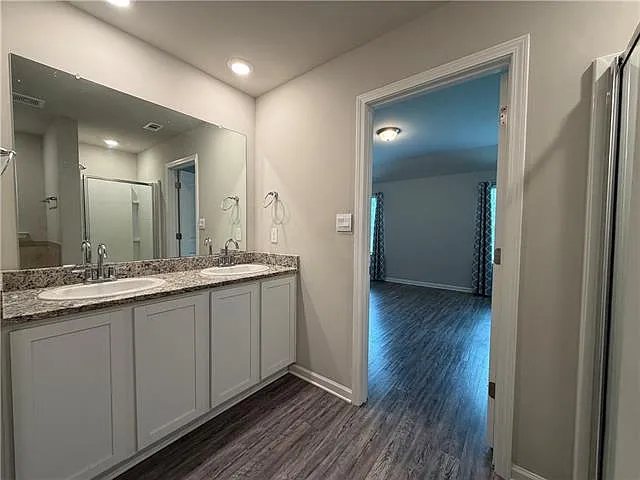 240 Pretty Acres Ave — Photo 11
