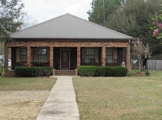 1261 River Bend Rd, Columbia, MS 39429