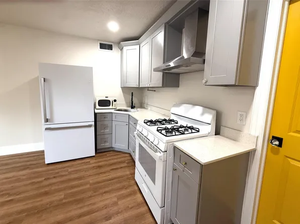 5201 Lindsay St, Houston, TX 77023