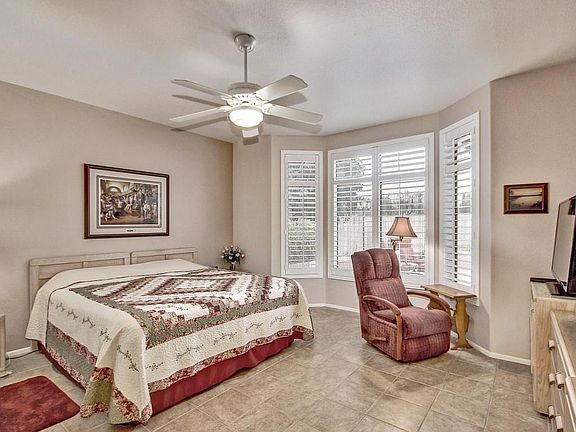 4th image of 14667 W Buttonwood Dr