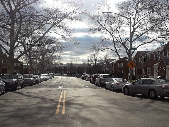 4th image of 7303 255th St