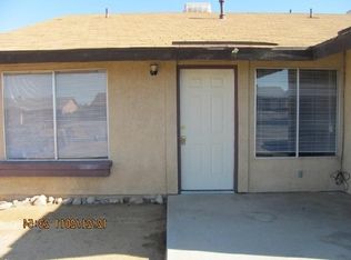 7144 Murray Ln APT B, Yucca Valley, CA 92284