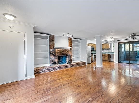 2nd image of 4058 Warwick Blvd APT 7