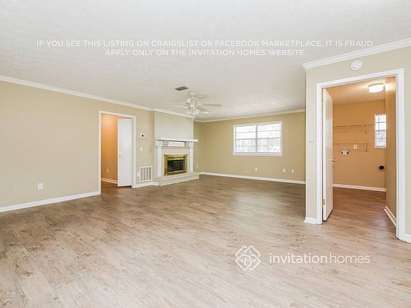 4th image of 4408 Charter Point Blvd