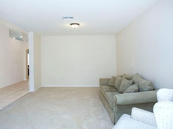 4th image of 5904 Tealwater Pl