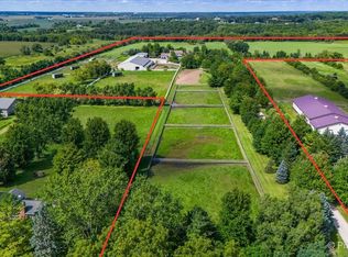 19602 Hebron Rd, Harvard, IL 60033