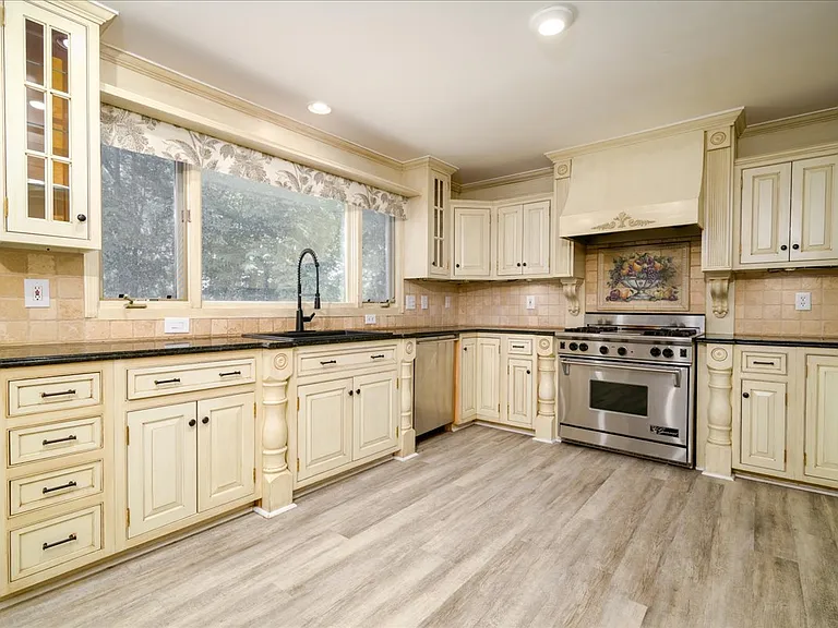 38291 River Park Dr — Photo 7