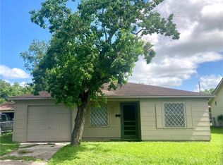 708 E Loma Vista Ave, Victoria, TX 77901