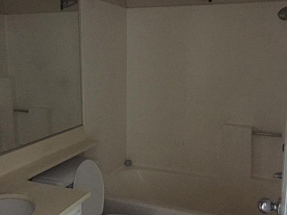 3rd image of 2842 S Virginia Pl