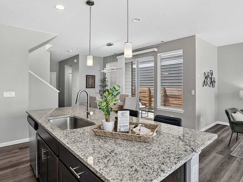 Welcome home! This 5 bedroom, 3 bathroom detached single family home is waiting for you on a corner lot!