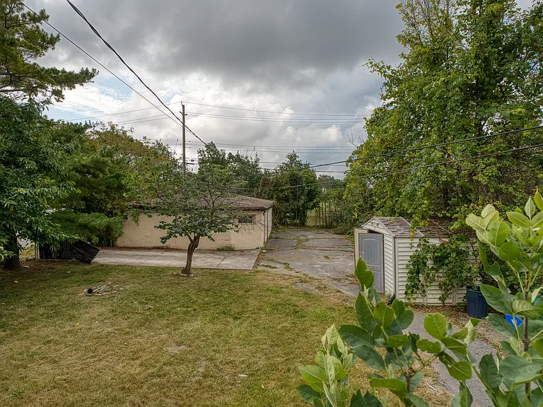 22 Ruskin St #1 — Photo 25