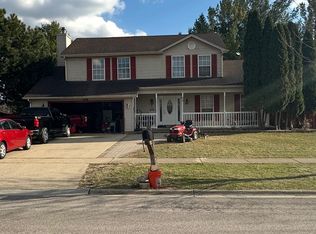 708 Augusta Dr, North Aurora, IL 60542