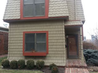 2984 Grand Ave, Kansas City, MO 64108