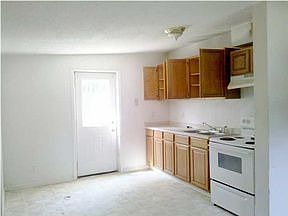 3rd image of 10 Nevada Cir